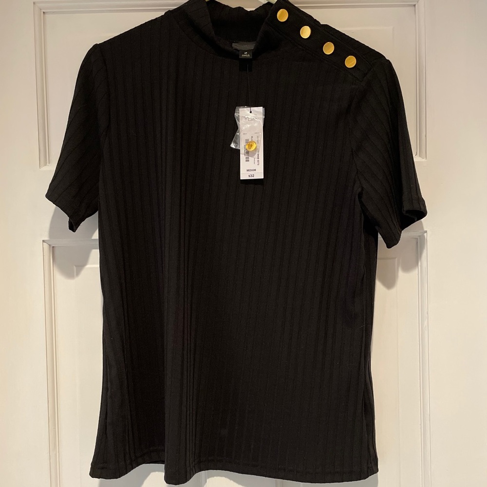 Black top that has never been worn (with tags)